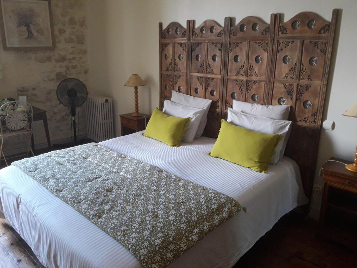 Chateau De La Grave Bed and Breakfast Bourg-sur-Gironde Εξωτερικό φωτογραφία